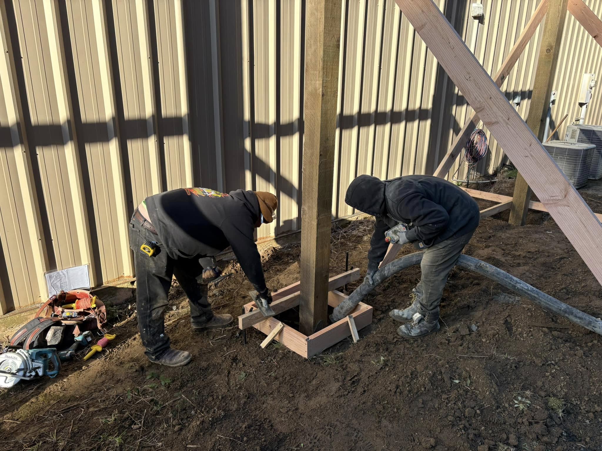 472656381_122134421492546075_6602773016755302955_n